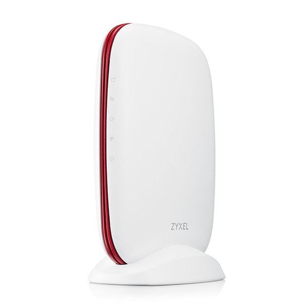 Zyxel SCR 50AXE (AXE5400 WiFi 6E Security Router) - View 2